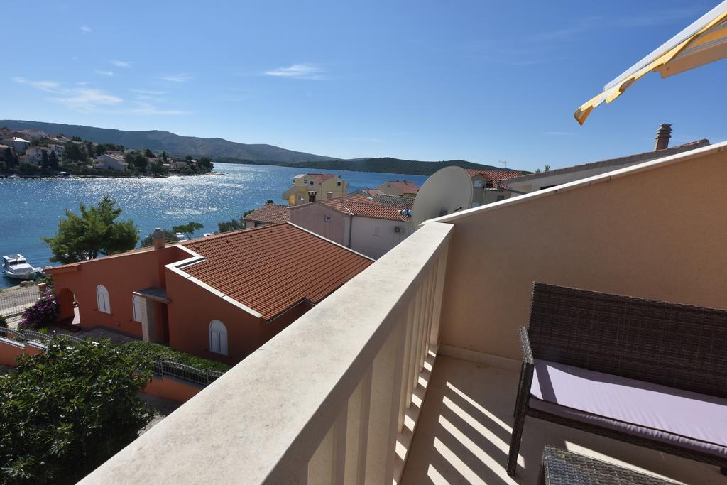 Apartments Pralija Жаборич Экстерьер фото