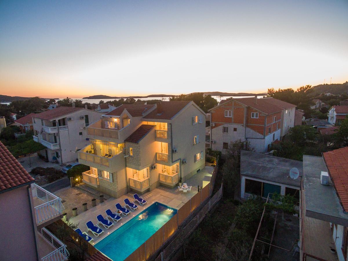Apartments Pralija Жаборич Экстерьер фото