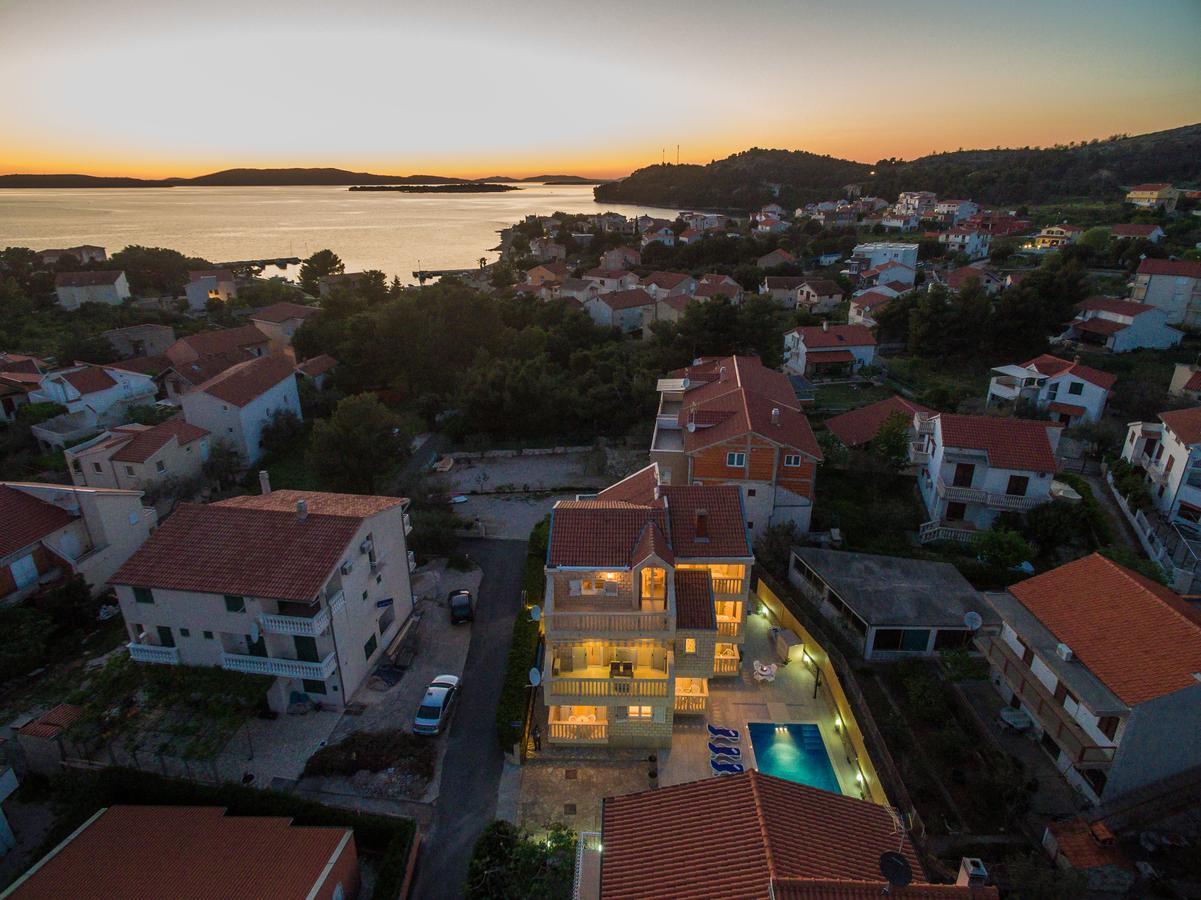 Apartments Pralija Жаборич Экстерьер фото