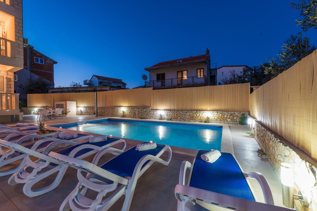 Apartments Pralija Жаборич Экстерьер фото