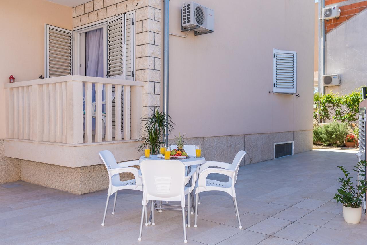Apartments Pralija Жаборич Экстерьер фото