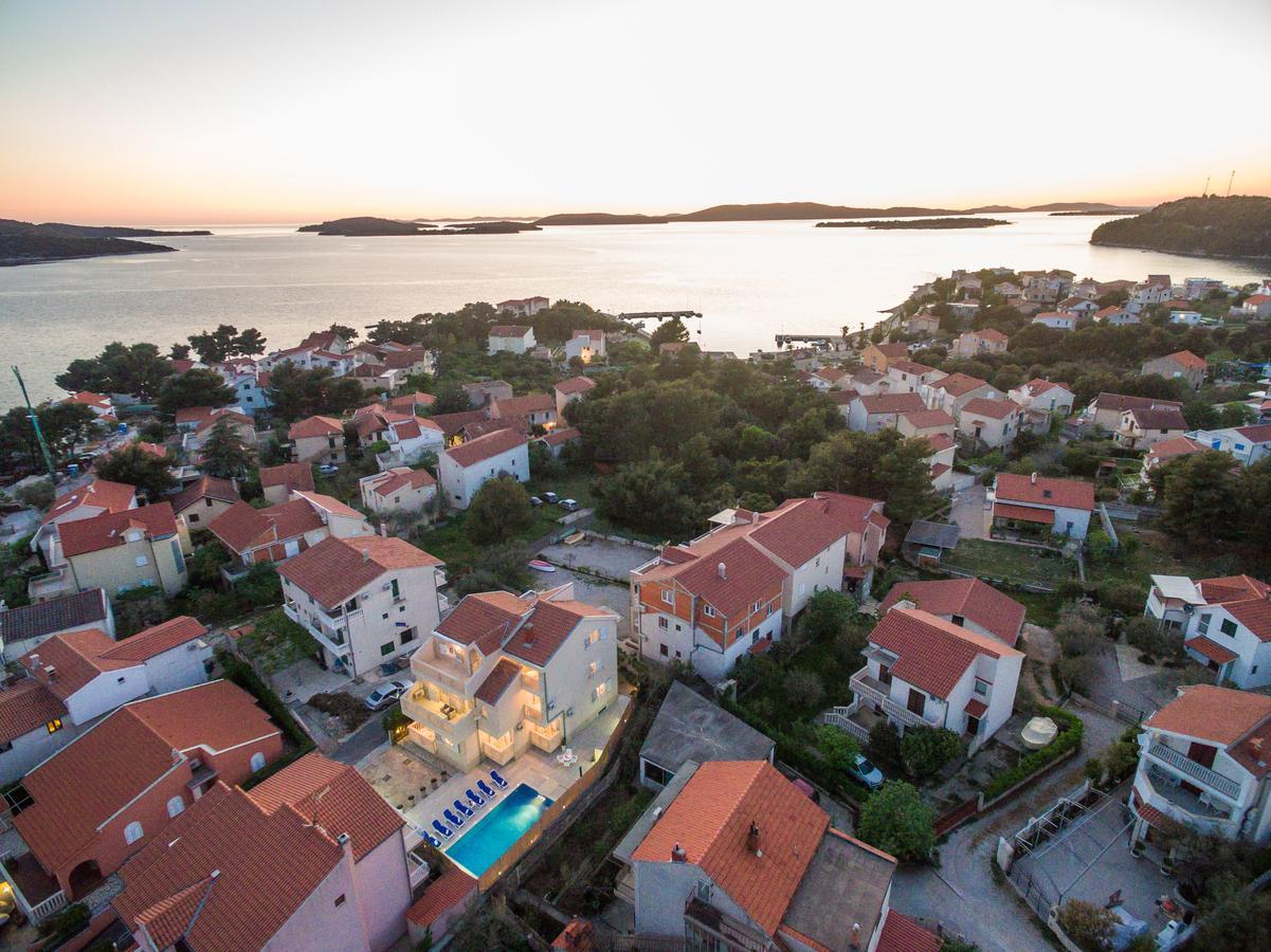 Apartments Pralija Жаборич Экстерьер фото